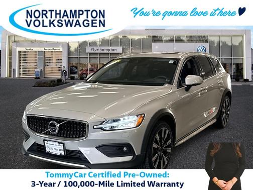 2020 Volvo V60 Cross Country T5