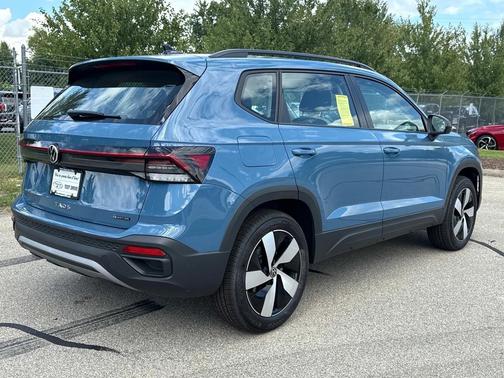 2025 Volkswagen Taos 1.5T S