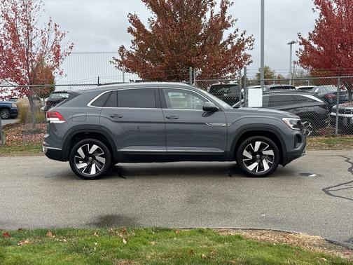 2026 Volkswagen Atlas Cross Sport 2.0T SEL