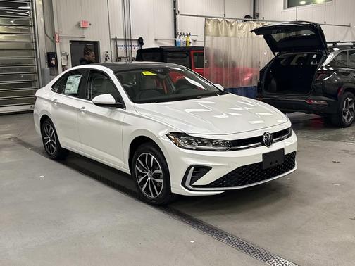 2026 Volkswagen Jetta 1.4T SE