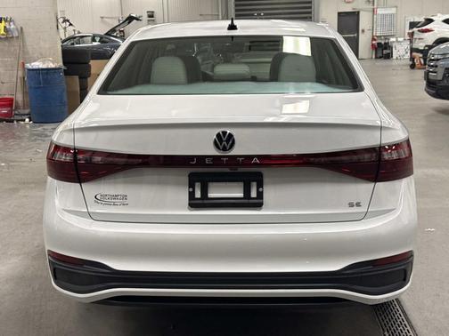 2026 Volkswagen Jetta 1.4T SE