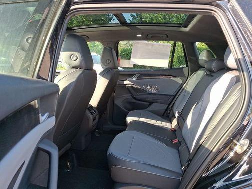 2025 Volkswagen Tiguan 2.0T SE R-Line Black 4MOTION