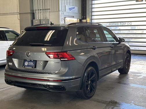 2024 Volkswagen Tiguan 2.0T SE R-Line Black 4MOTION