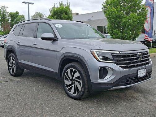 2024 Volkswagen Atlas 2.0T SE w/Technology 4MOTION