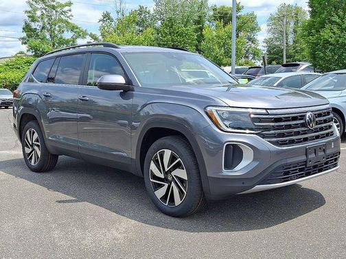 2025 Volkswagen Atlas 2.0T SE w/Technology 4MOTION