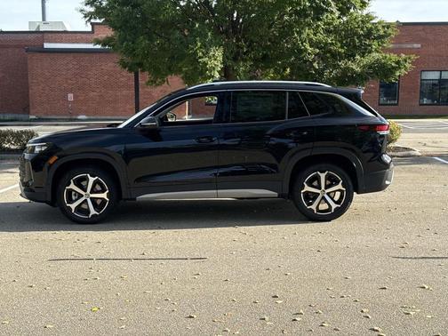 2025 Volkswagen Tiguan 2.0T SE 4MOTION