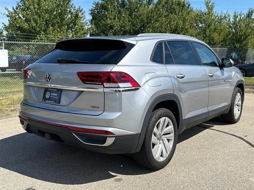 2022 Volkswagen Atlas Cross Sport 3.6L V6 SE w/Technology