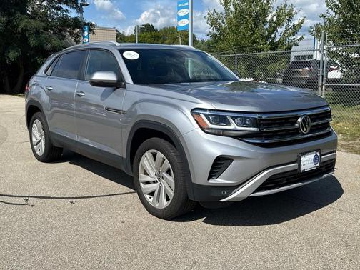 2022 Volkswagen Atlas Cross Sport 3.6L V6 SE w/Technology