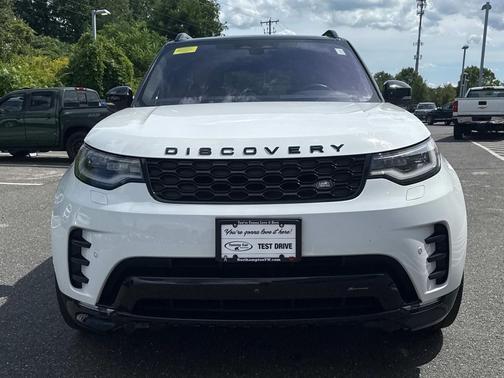 2023 Land Rover Discovery P300 S R-Dynamic