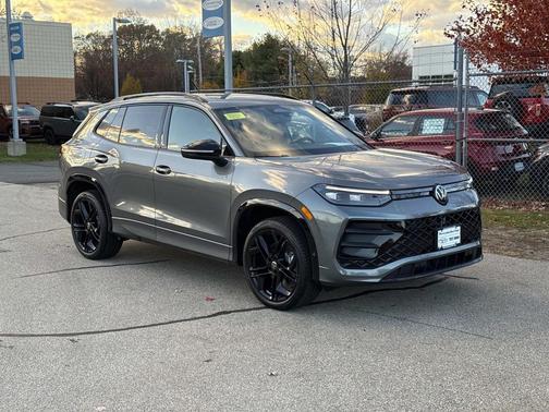 2026 Volkswagen Tiguan 2.0T SE R-Line Black 4MOTION