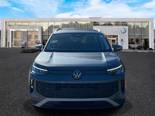 2025 Volkswagen Tiguan 2.0T SE 4MOTION