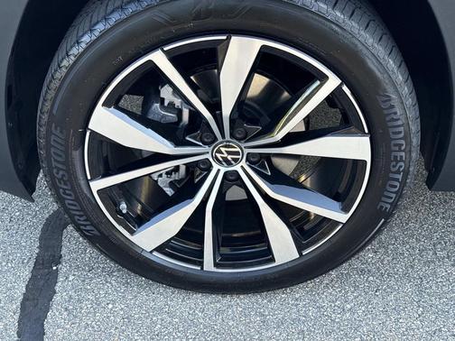 2026 Volkswagen Atlas 2.0T SEL Premium R-Line 4MOTION