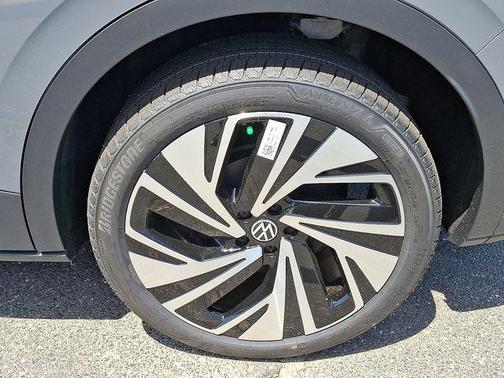 2025 Volkswagen ID.4 Pro S Plus