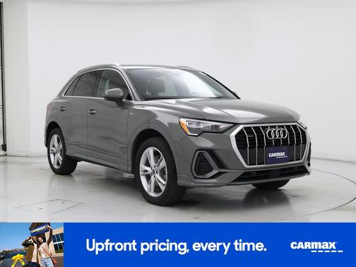 Green 2021 Audi Q3 S-Line Premium