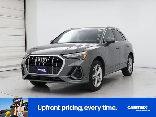 Green 2021 Audi Q3 S-Line Premium