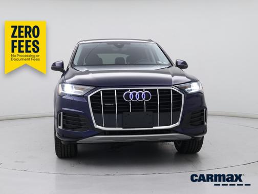 Blue 2023 Audi Q7 Premium