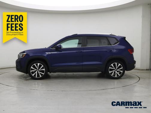 Blue 2022 Volkswagen Taos SE