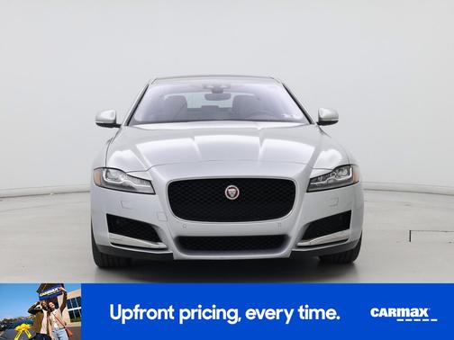 Silver 2020 Jaguar XF 25t Premium