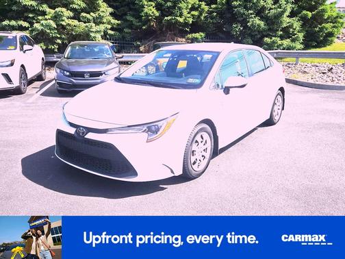 White 2021 Toyota Corolla LE