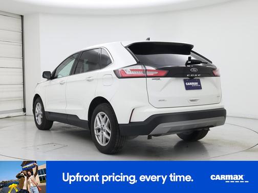 White 2022 Ford Edge SEL