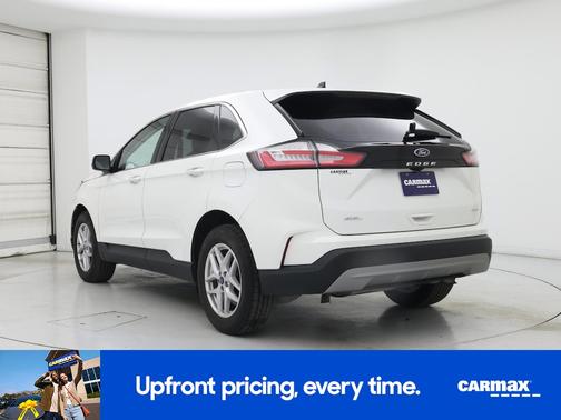 White 2022 Ford Edge SEL