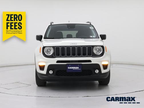 White 2022 Jeep Renegade Latitude