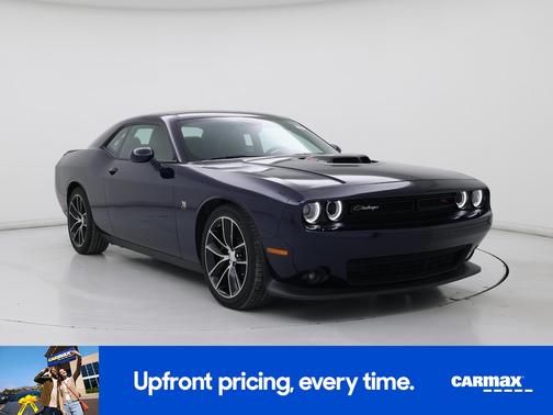 2016 Dodge Challenger 392 Hemi Scat Pack Shaker