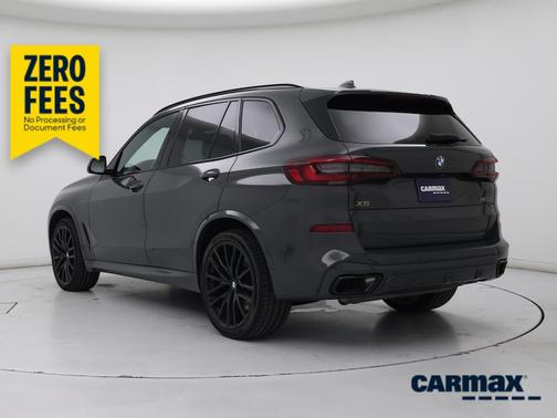 Gray 2022 BMW X5 M50i