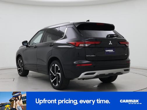 Black 2024 Mitsubishi Outlander SEL Platinum