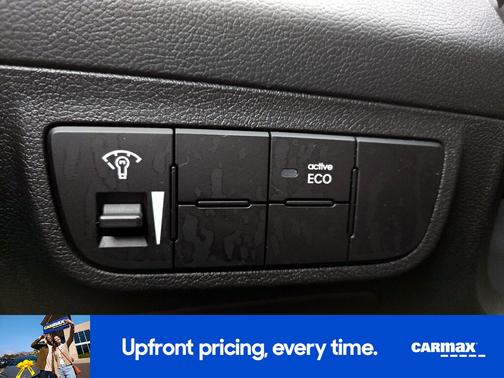 2016 Hyundai Veloster Turbo