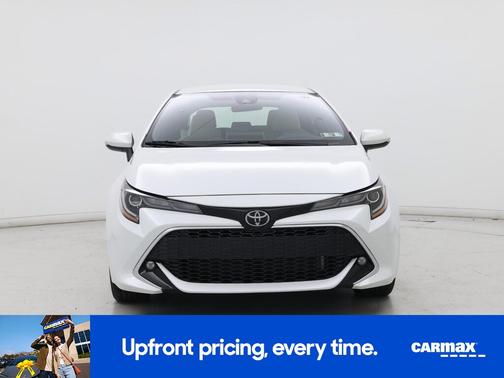 White 2022 Toyota Corolla Hatchback XSE