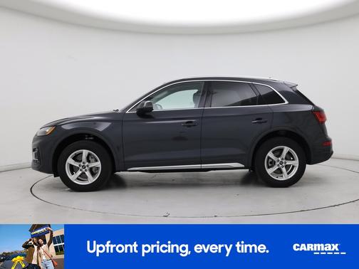 Gray 2023 Audi Q5 Premium