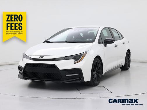 White 2021 Toyota Corolla SE Night Shade