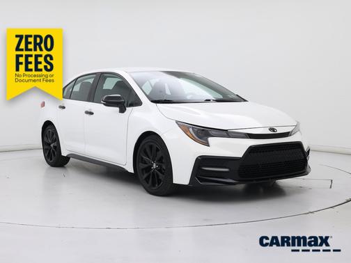 White 2021 Toyota Corolla SE Night Shade