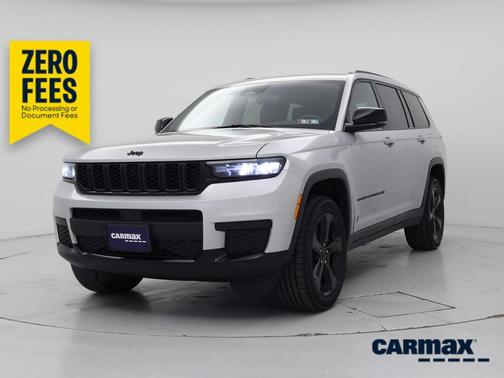 Silver 2023 Jeep Grand Cherokee L Altitude