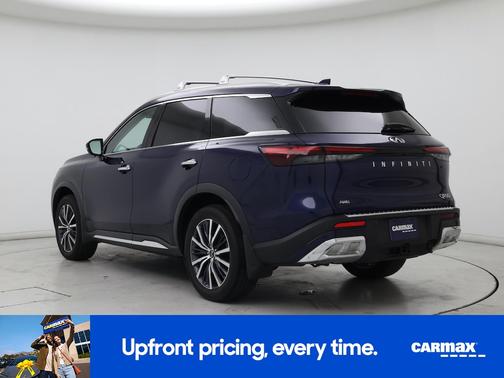 Black 2022 INFINITI QX60 Sensory