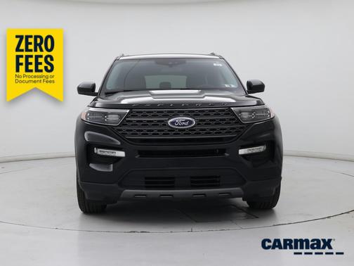 Black 2022 Ford Explorer XLT