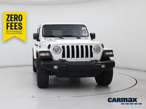 White 2022 Jeep Wrangler Unlimited Sahara