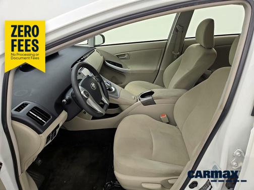 White 2015 Toyota Prius Four