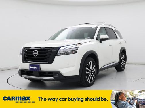 2024 Nissan Pathfinder Platinum