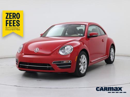 Red 2017 Volkswagen Beetle SE