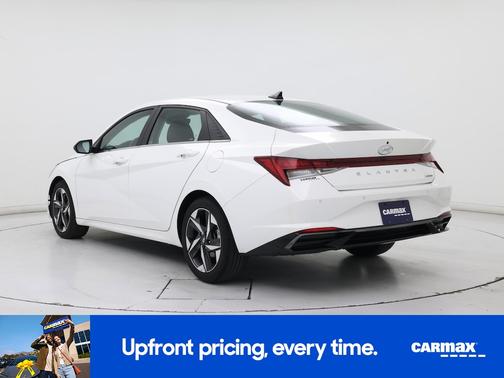 White 2023 Hyundai ELANTRA Limited