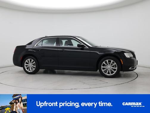 2023 Chrysler 300 Touring