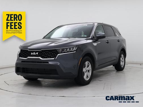 Gray 2022 Kia Sorento LX