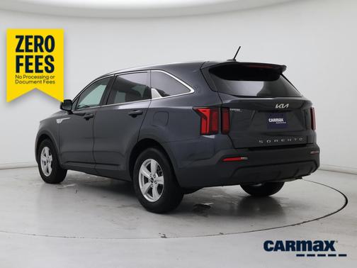 Gray 2022 Kia Sorento LX