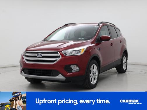 Red 2018 Ford Escape SE