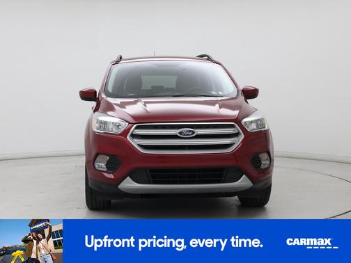 Red 2018 Ford Escape SE