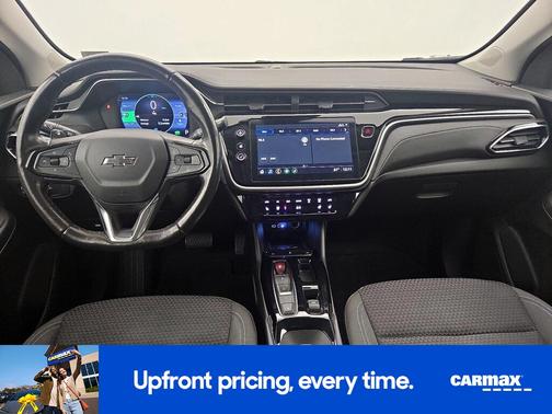 White 2023 Chevrolet Bolt EUV LT