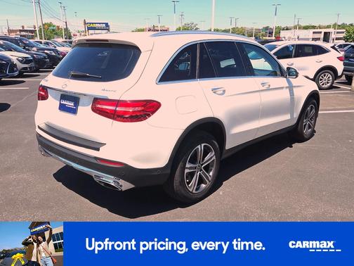 White 2018 Mercedes-Benz GLC 300