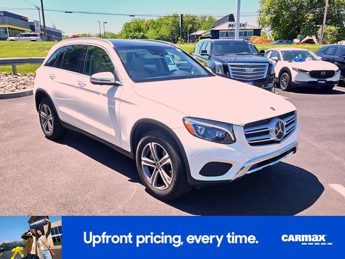 White 2018 Mercedes-Benz GLC 300